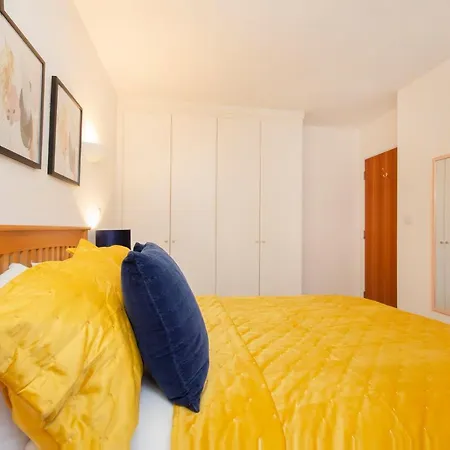 Apartment Bishop's Head *